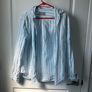 Everlane linen mix Button down